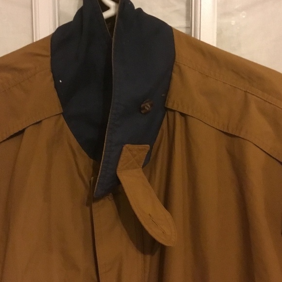 Vintage tan/ brown London Fog jacket- size 40 regular. Striped lining, pockets - Picture 7 of 10